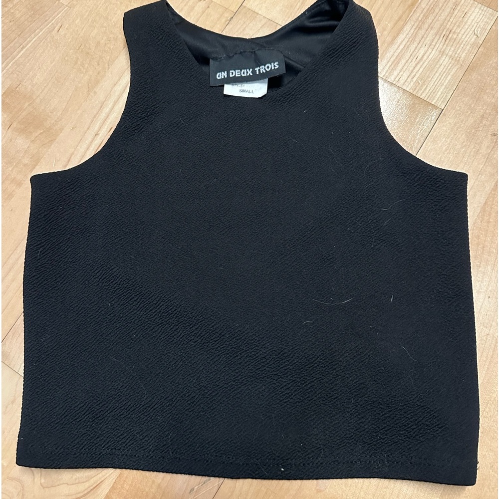 Black Top Size Small